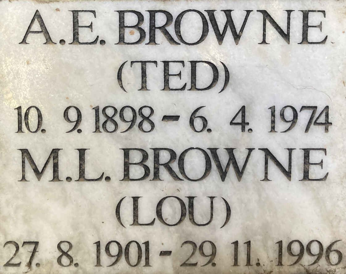 BROWNE A.E. 1898-1974 & M.L. 1901-1996