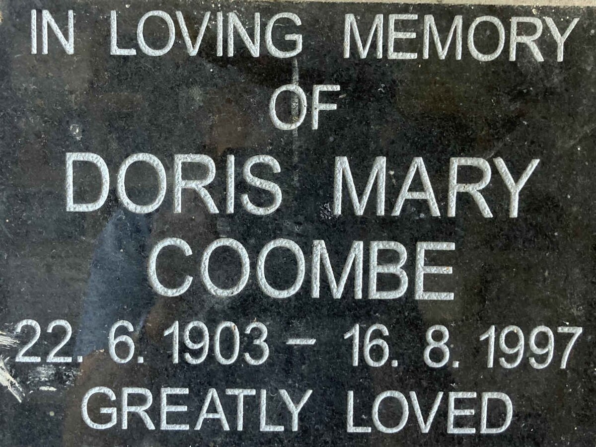 COOMBE Doris Mary 1903-1997