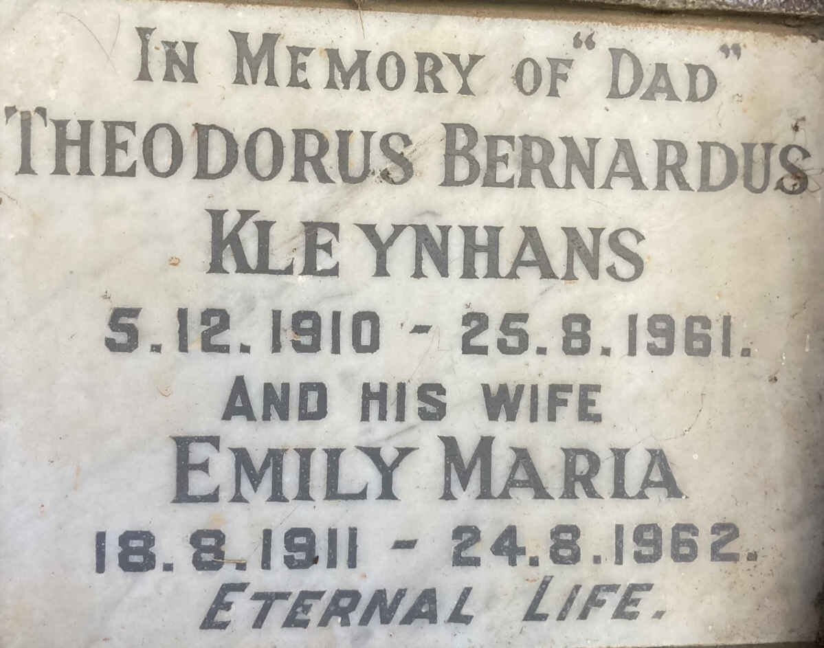KLEYNHANS Theodorus Bernardus 1910-1961 & Emily Maria 1911-1962