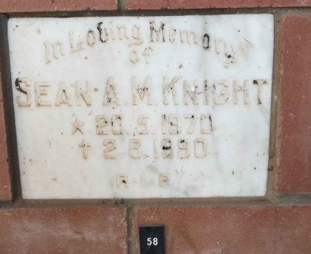 KNIGHT Sean A.M. 1970-1990