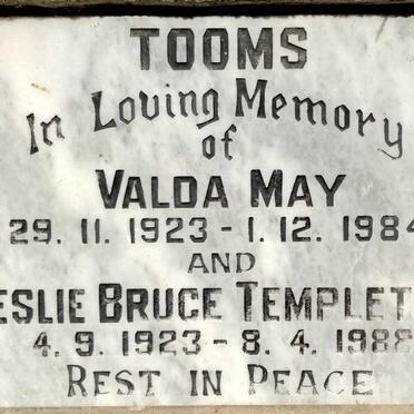 TOOMS Leslie Bruce Templeton 1923-1988 & Valda May 1923-1984