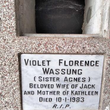 WASSUNG Violet Florence -1983