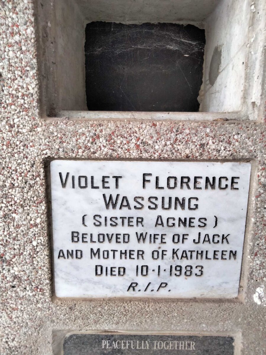 WASSUNG Violet Florence -1983