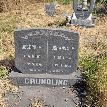 GRUNDLING Joseph M. 1917-1978 & Johanna P. 1916-2003