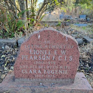 PEARSON Lionel E.W. 1900-1979 & Clara Eugenie 1907-1975