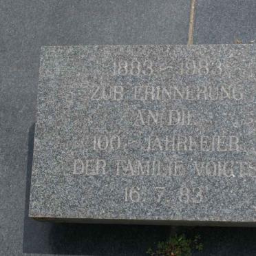 01. VOIGTS Family Memorial Stone 1883-1983