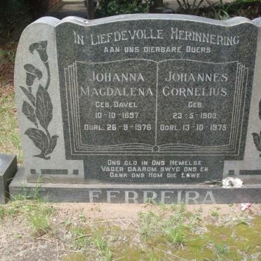 FERREIRA Johannes Cornelius 1903-1975 &amp; Johanna Magdalena DAVEL 1897-1976
