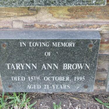 BROWN Tarynn Ann -1995