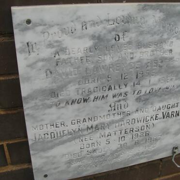 B - Vanne :: Surnames - B