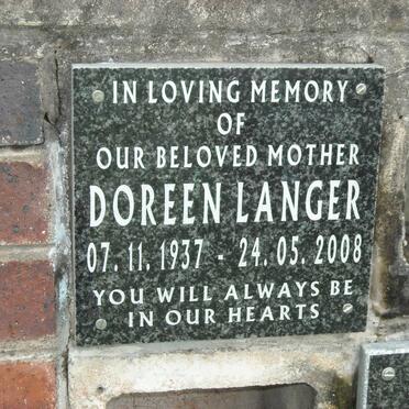LANGER Doreen 1937-2008