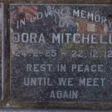 MITCHELL Dora 1925-2012