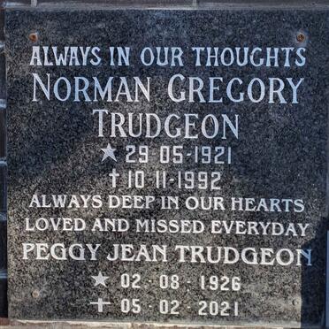 T - Vanne :: Surnames - T