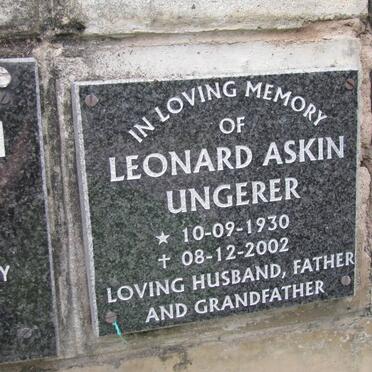 U - Surnames :: Vanne - U