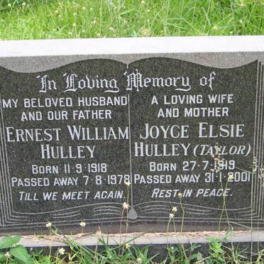 HULLEY Ernest William 1918-1978 &amp; Joyce Elsie TAYLOR 1919-2001
