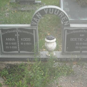 VUUREN Koos, van 1924 &amp; Anna 1933-2001 :: VAN VUUREN Boetie-John 1955-2000