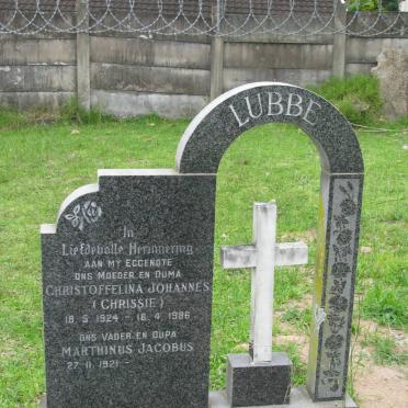 LUBBE Marthinus Jacobus 1921- &amp; Christoffelina Johannes 1924-1986