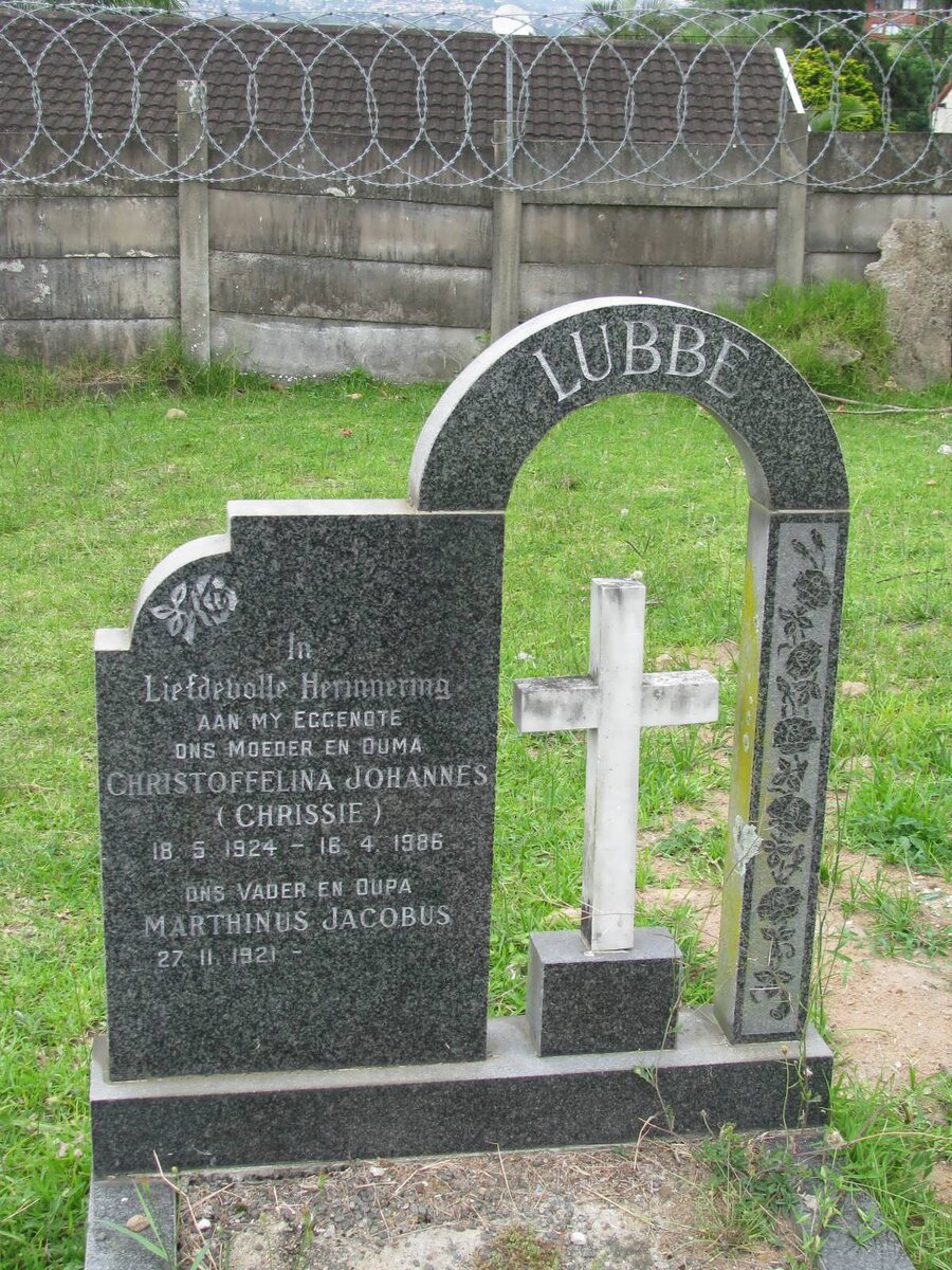 LUBBE Marthinus Jacobus 1921- &amp; Christoffelina Johannes 1924-1986