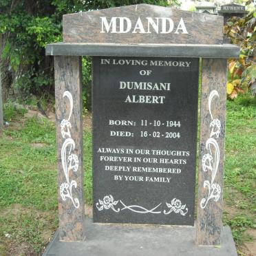 MDANDA Dumisani Albert 1944-2004