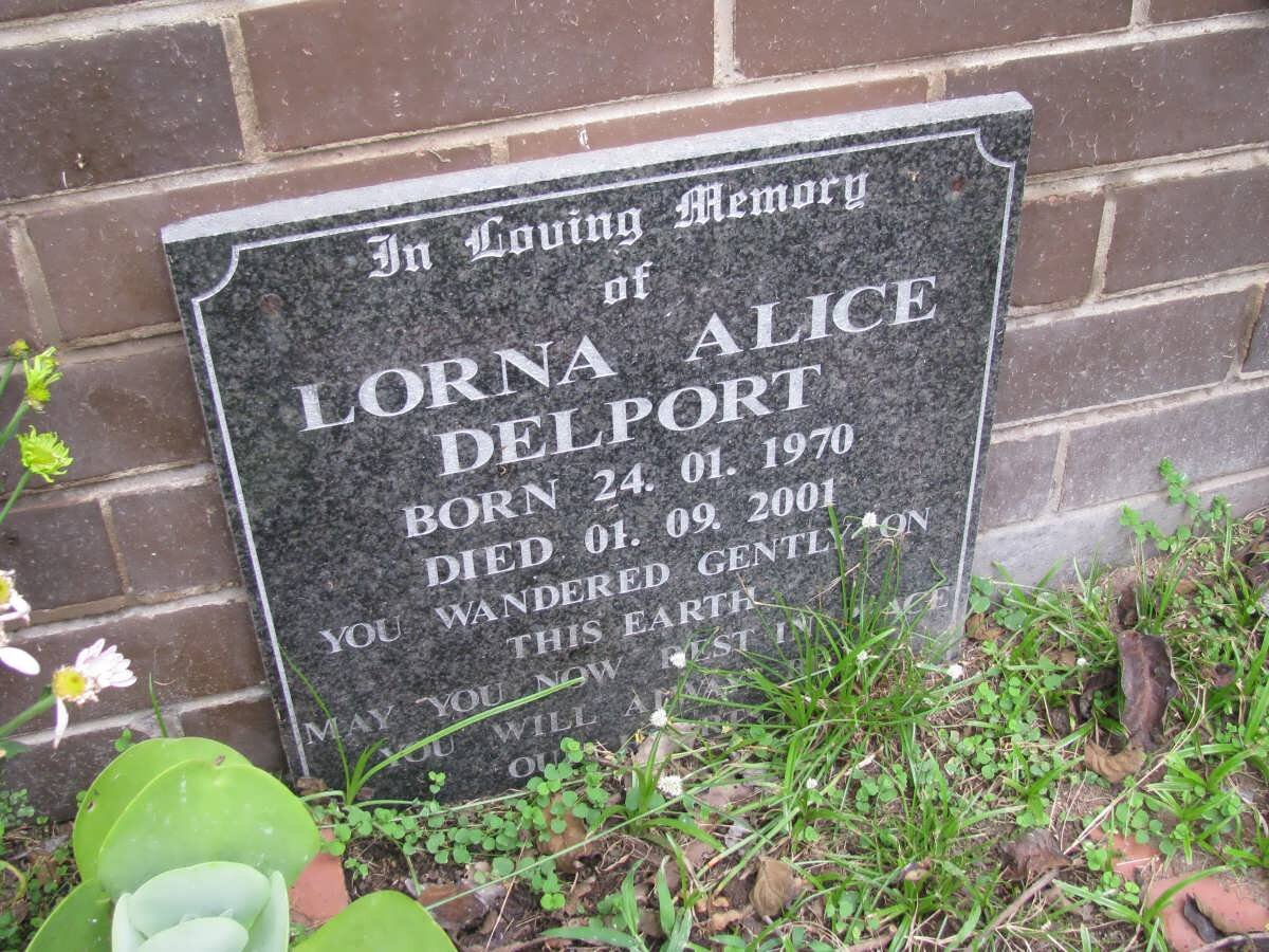 DELPORT Lorna Alice 1970-2001
