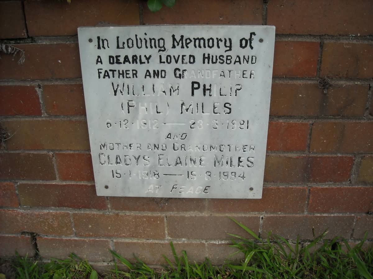 MILES William Philip 1912-1981 &amp; Gladys Elaine 1918-1994