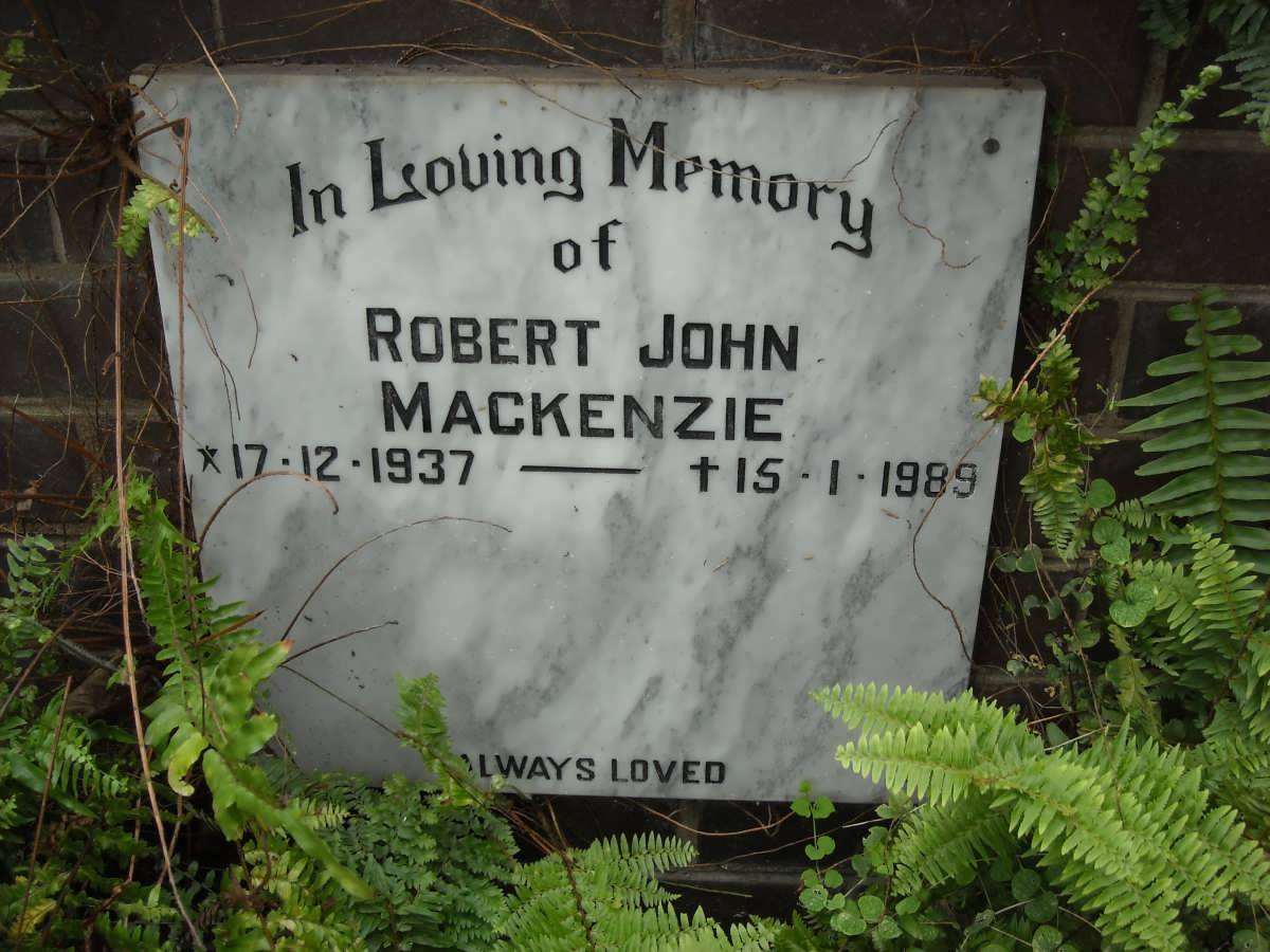 MACKENZIE Robert John 1937-1989
