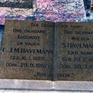 HAVEMANN L.J.M. 1889-1952 &amp; S. KEMP 1894-1968