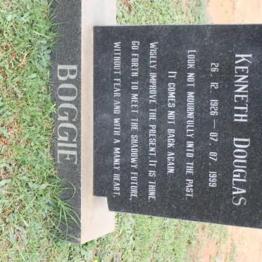 BOGGIE Kenneth Douglas 1926-1999