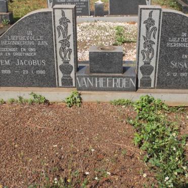 HEERDEN William Jacobus, van 1909-1980 &amp; Susanna Maria 1907-1982