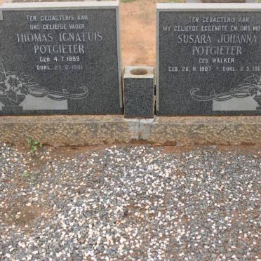 POTGIETER Thomas Ignatius 1899-1981 &amp; Susara Johanna WALKER 1907-1966