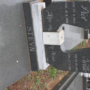 STEYN Piet 1926-1998 &amp; Nellie 1926-1989