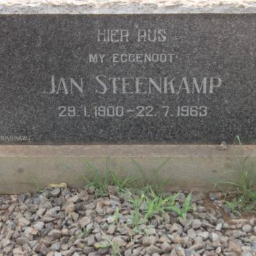 STEENKAMP Jan 1900-1963