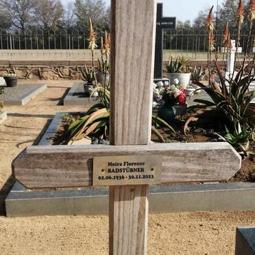 BADSTUBNER Moira Florence nee WILLIAMS 1936-2023