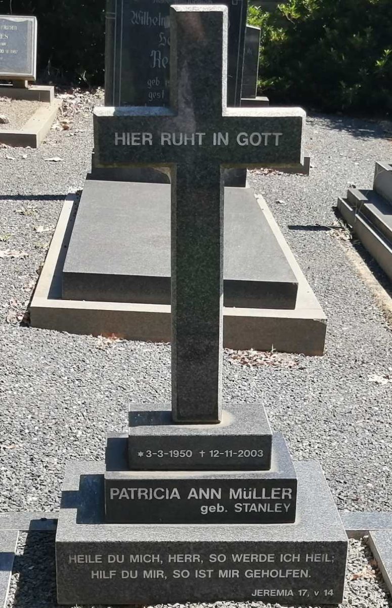 MÜLLER Patricia Ann nee STANLEY 1950-2003