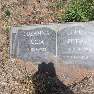 ? Gert Petrus 1928-1994 & Suzanna Lucia 1932-