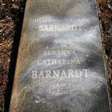 BARNARDT Philippus Theunis 1915-1992 & Susanna Catharina 1919-2003