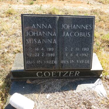 COETZER Johannes Jacobus 1913-1992 & Anna Johanna Susanna 1919-1989