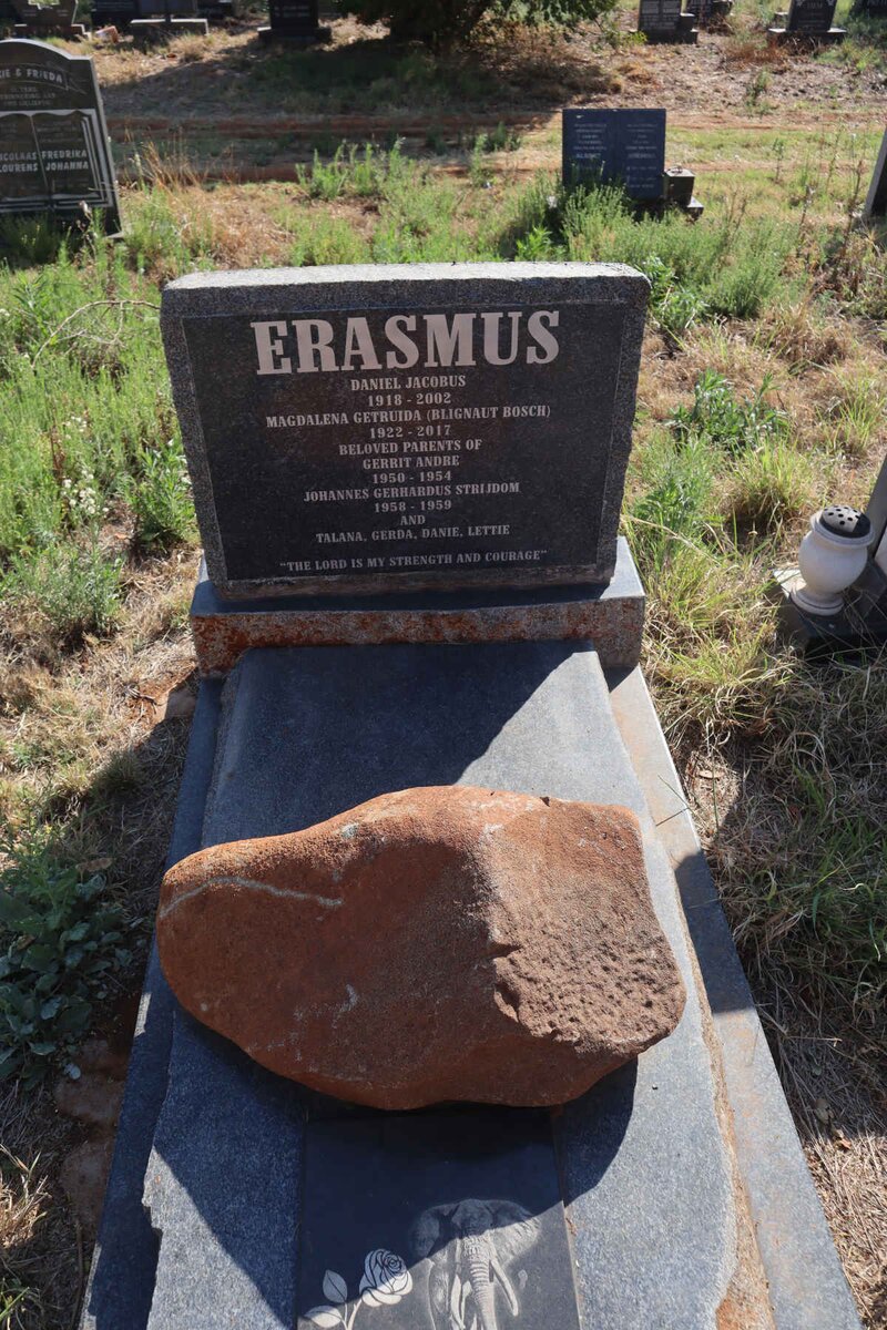 ERASMUS Daniel Jacobus 1918-2002 & Magdalena Getruida BLIGNAUT / BOSCH 1922-2017 :: ERASMUS Gerrit Andre 1950-1954 :: ERASMUS Johannes Gerhardus Strijdom 1958-1959