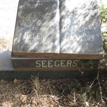SEEGERS Casper Francois 1919-1986 & Helen 1920-2008