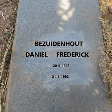 BEZUIDENHOUT Daniel Frederick 1923-1992
