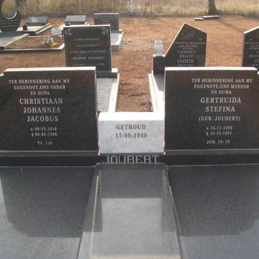 JOUBERT Christiaan Johannes Jacobus 1916-1989  &amp; Gertruida Stefina JOUBERT 1926-1985