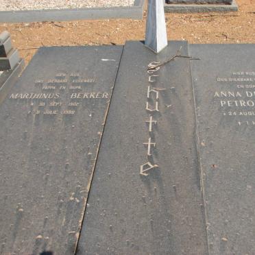 SCHUTTE Marthinus Bekker 1902-1980 &amp; Anna Debora Petronella 1917-2005