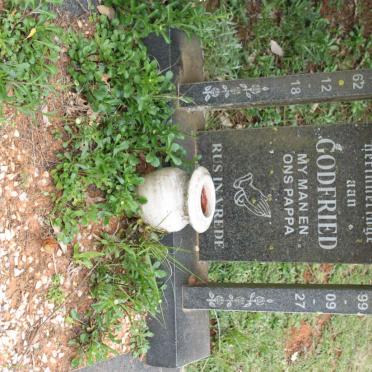KOTZE G.J.J. 1962-1999