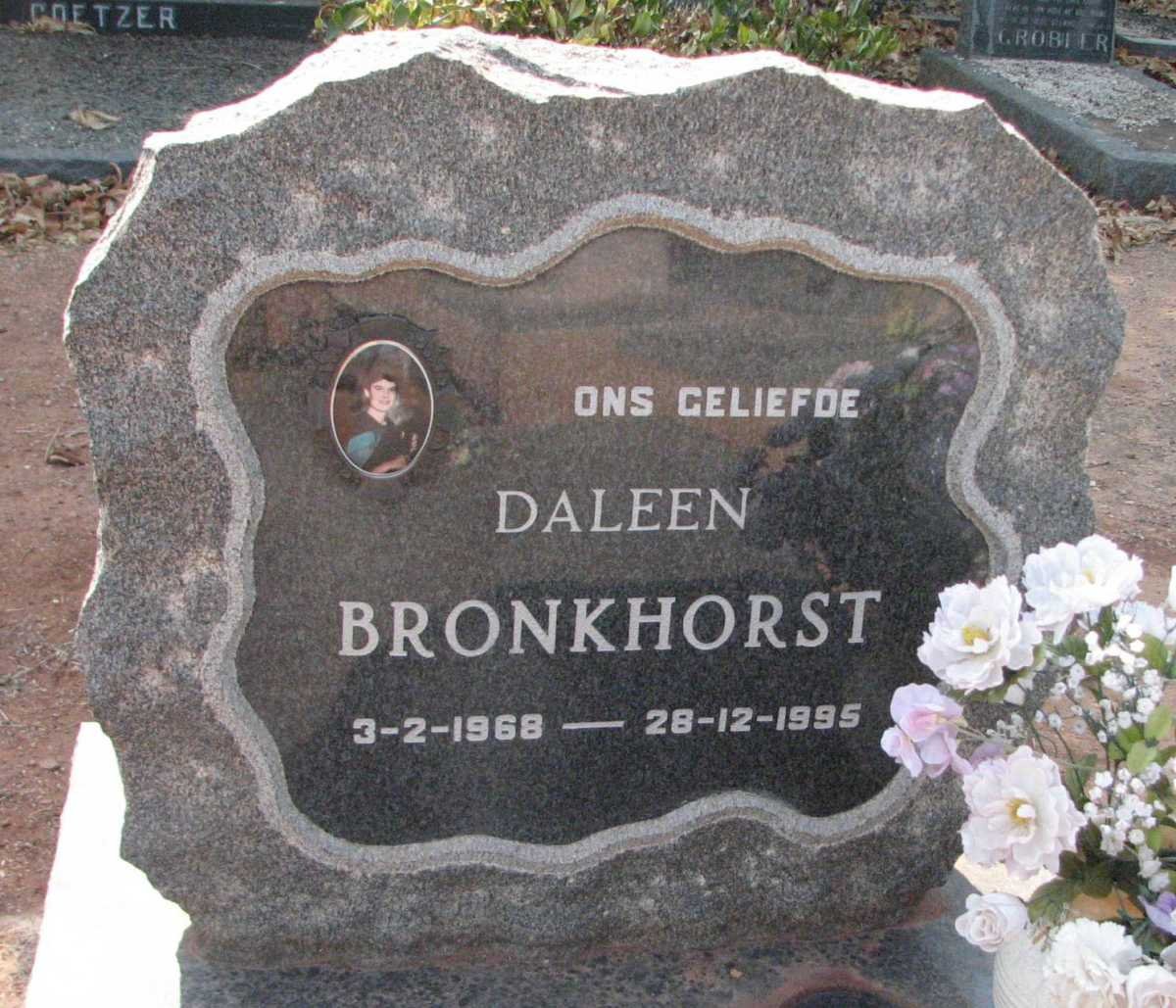 BRONKHORST Daleen 1968-1995
