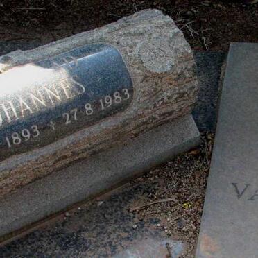 BERG Coenraad Johannes, van den 1893-1983 &amp; Martha Elizabeth VAN VREDEN 1895-1981