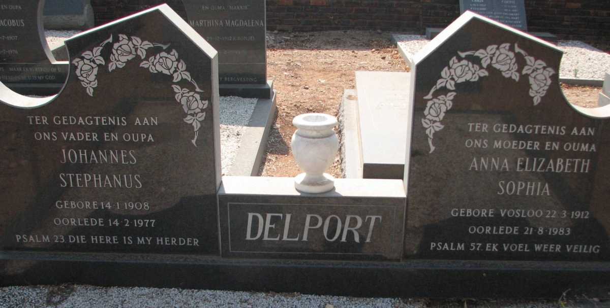 DELPORT Johannes Stephanus 1908-1977 &amp; Anna Elizabeth Sophia VOSLOO 1912-1983