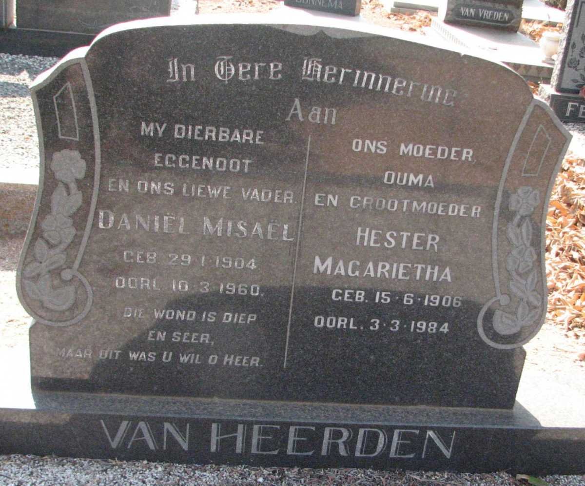 HEERDEN Daniel Misael, van 1904-1960 &amp; Hester Margarietha 1906-1984