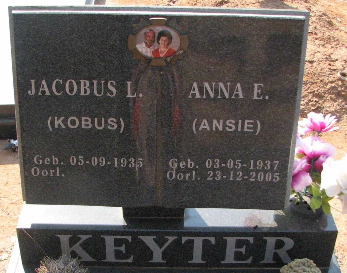 KEYTER Jacobus L. 1935- &amp; Anna E. 1937-2005