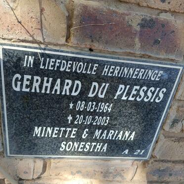 PLESSIS Gerhard, du 1964-2003