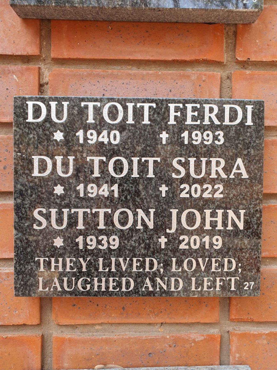 TOIT Ferdi, du 1940-1993 &amp; Sura 1941-2022 :: SUTTON John 1939-2019