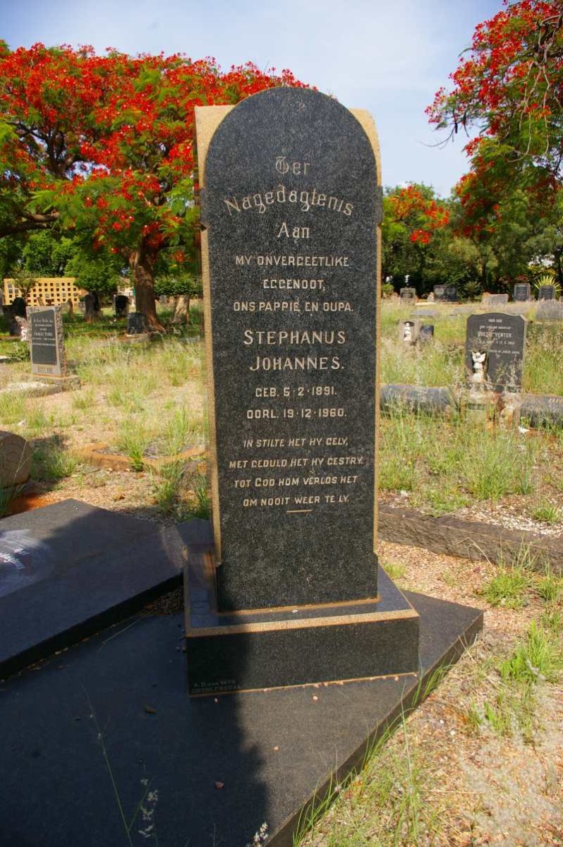 HEERDEN Stephanus Johannes, van 1891-1960 & Maria Magdalena voorheen HANSEN nee HONIBALL 1895-1983